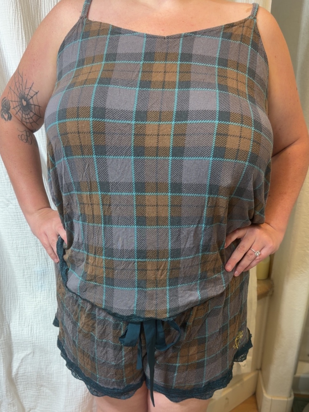 Limited edition Outlander x torrid collab pajama set in size 3